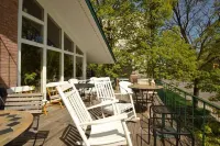 Ann Arbor Bed and Breakfast Hotel di Ann Arbor