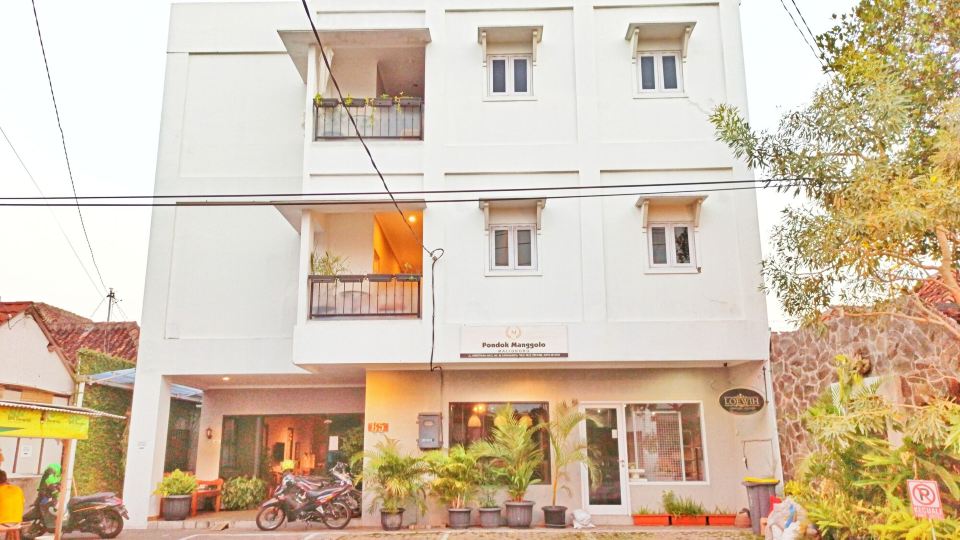 Manggolo Homestay Syariah