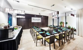 Occidental Praha Five