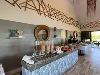 Nammbú Beach Front Bungalows - breakfast