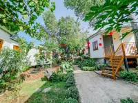 Mai Phong Bungalow Hotels in 