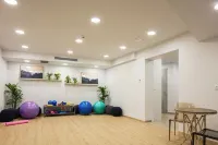 Lines Concept Accommodation Hotel a Skaleta