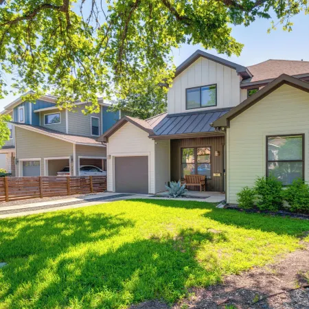 Spacious Austin Home: Near S Congress & Downtown!