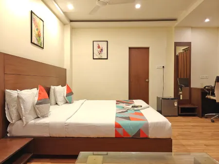 Loharkar Hotel Отели рядом с достопримечательностью «Ramtek Fort Temple»