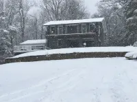 Entire Guest Suite in Haus Edelweiss on the Blue Ridge Parkway