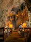 Capricorn Caves Hotels in The Caves