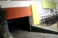 Bayerische Gastwirtschaft Dimpfl-Stadl - parking