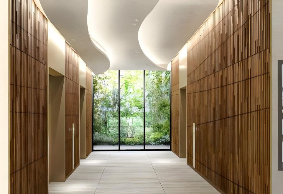 JR 이스트 호텔 메츠 프리미어 마쿠하리 토요스나 내부