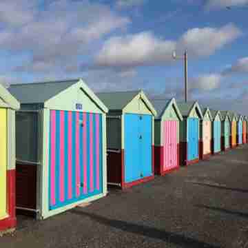 On the Water 7 Free Parking By My Getaways Hotel Exterior