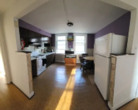 Cozy 3-bedroom house in charming Buffalo with WiFi, AC