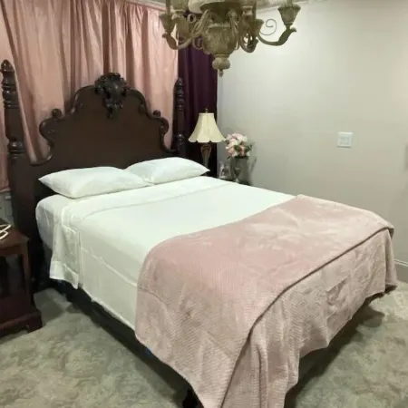 The Mash Manor