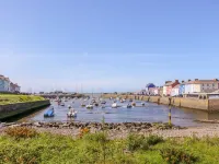Bari Hotels in Aberaeron