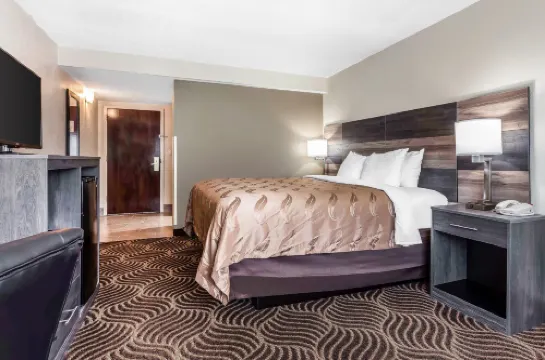 Quality Inn & Suites