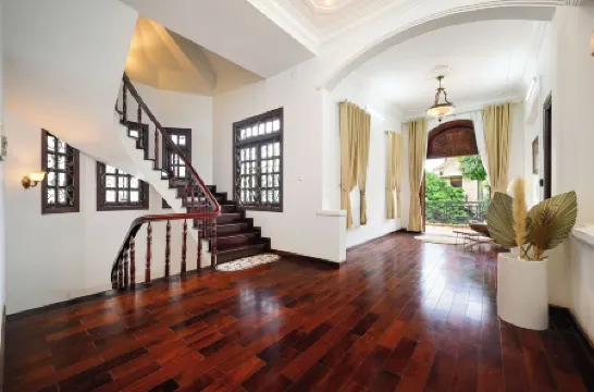 Amory Villa Thao Dien Отели рядом с достопримечательностью «Phap Viện Minh Dang Quang»