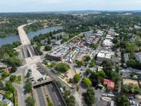 Gorgeous 4-bedroom house steps to Historic Folsom's Sutter Street & Lake Natoma