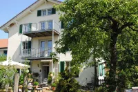 Business Apartment Derendingen - Homestays