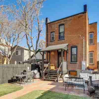 Cozy Denver Studio w/ Patio - 1 Mi to Coors Field! Hotel Exterior