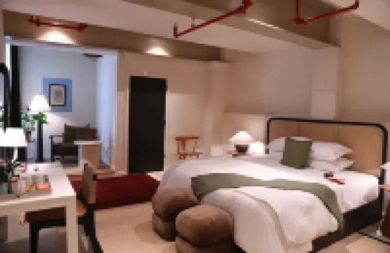 Cherry Warehouse Hotel Hotels near Charles B. Wheeler Downtown Airport