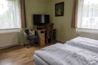 Hotel Pension Wiesenau