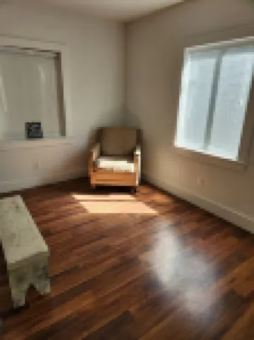 Cozy 1 bedroom cabin in peaceful Trinity Center with AC