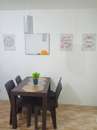 Serene Getaway in Dadiangas, General Santos City Отели в г. Генерал-Сантос