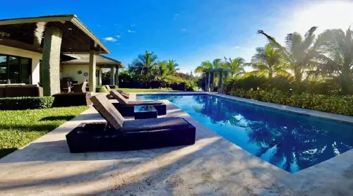 Luxury Water Front Villa Freeport Bahamas