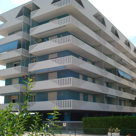 Cozy Apartment with Terrace