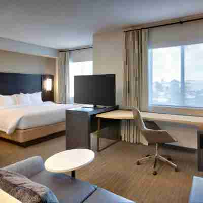 Residence Inn by Marriott Pearland Rooms