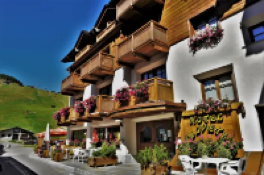Hotel Helvetia Hotels in Livigno
