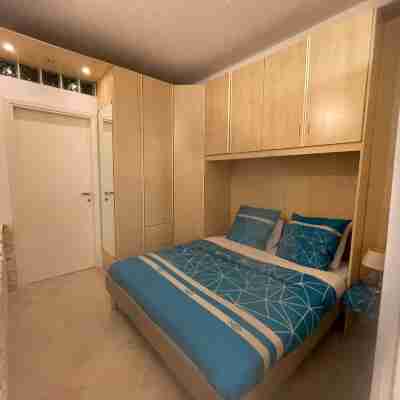 Charming Apartment of Bologna in University Area Rooms