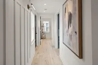 Casablanca-Luxury Retreat/2 Kings/Steps to Beach/PetFriendly