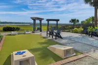 Marriott's Harbour Point and Sunset Pointe at Shelter Cove Hotels in Hilton Head Island