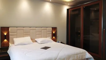 Premium Swiss Residence Dokki Отели рядом с достопримечательностью «Каирский университет»