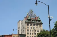 2 BR Executive w/Iconic Views in Historic Scranton
