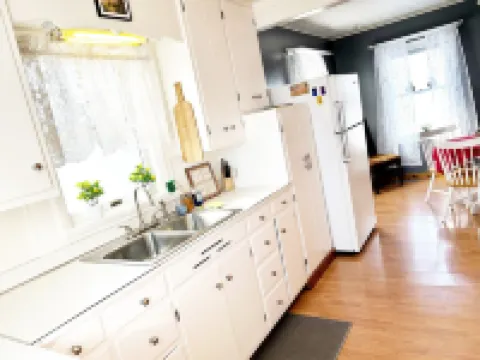 Hunters, Travel Wrk Friendly- Near Downtown, Hospital, Fishing -Office Wifi