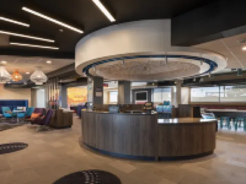 Tru by Hilton Phoenix Glendale Westgate Hotels in Glendale