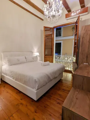 Catalina Suites Hotel in zona Palacio de Malferit