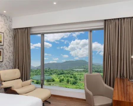 Park Inn by Radisson Navi Mumbai Hotels in Ghansoli
