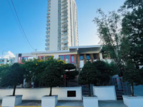 Red Door Inn Hotels in Condado