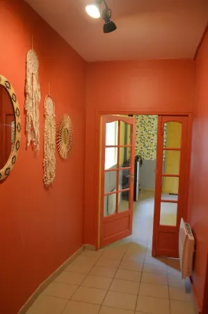 Gîte La Rose Trémière - Maison Avec Terrasse, Idéale Pour un Séjour en Famille