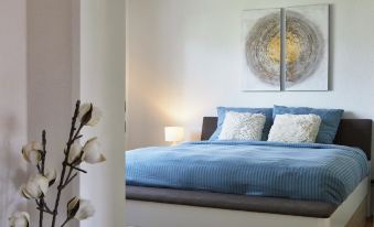 Work from Home 2BR, FREE Parking, Netflix,Near BASF