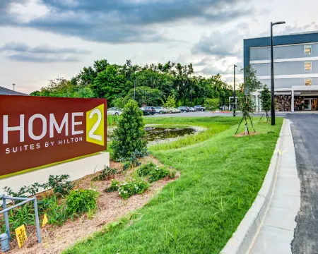 ホーム 2 スイーツ バイ ヒルトン フォーリー フォーリーのホテル