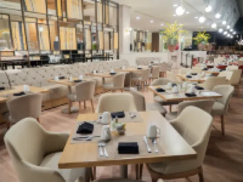 MS Milenium Monterrey, Curio Collection by Hilton Hotels in San Pedro Garza Garcia