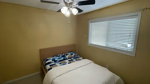 Charming 3-bedroom house with AC, WiFi in lovely Barrie