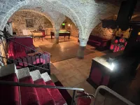 Gite DE Gouailles Ancienne Abbaye Pleine Nature Piscine Intérieure Chauffée Hotels in Salins-les-Bains