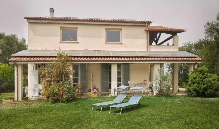 Pepe Apartment: Peace and Relaxation in the Maremma countryside. Отели рядом с достопримечательностью «La Feniglia»