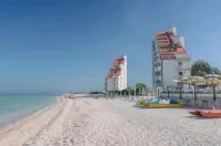 Mary House. Hotels in Marotta