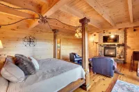 Charming 4-bedroom chateau with WiFi, fitness room in lovely Dillard.