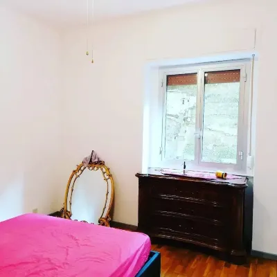 In the center, 5 Minutes from the sea, CasaCri station is a cozy apartment
