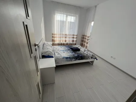 Apartament cu 2 camere premium Отели в г. Chiajna